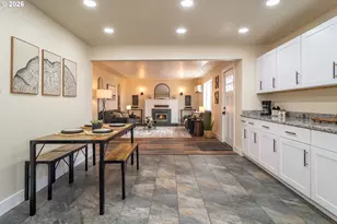 765 W Rainbow St, Roseburg, OR 97471 - Photo 14