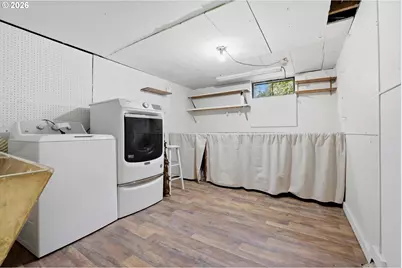 5726 SW Florida St, Portland, OR 97219 - Photo 28