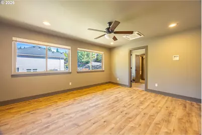 2712 NW Daysha Dr, Roseburg, OR 97471 - Photo 12