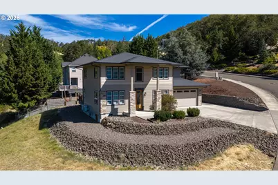 2712 NW Daysha Dr, Roseburg, OR 97471 - Photo 30