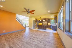 2712 NW Daysha Dr, Roseburg, OR 97471 - Photo 8