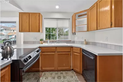 3376 NW Brandt Pl, Portland, OR 97229 - Photo 12