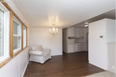 11453 SW Royal Villa Dr, Portland, OR 97224 - Photo 8