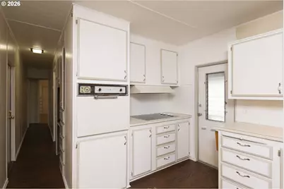 11453 SW Royal Villa Dr, Portland, OR 97224 - Photo 16