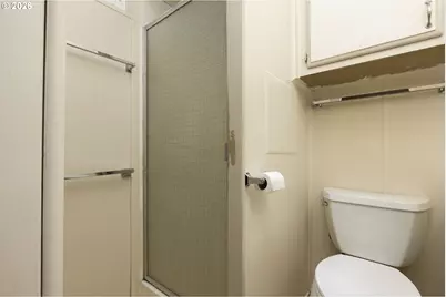 11453 SW Royal Villa Dr, Portland, OR 97224 - Photo 20