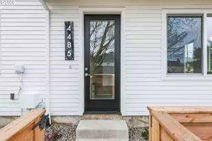 4485 NE 41st Ave, Portland, OR 97211 - Photo 6