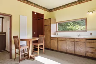 1829 Irving Ave, Astoria, OR 97103 - Photo 10