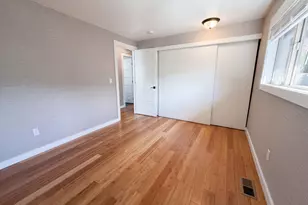 1320 NE 17th St, Gresham, OR 97030 - Photo 4