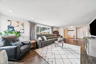 7135 Monte Verde Dr, Gladstone, OR 97027 - Photo 4