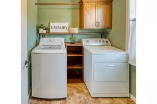 3352 Northeast Daffodil Drive, McMinnville, OR 97128 - Photo 14