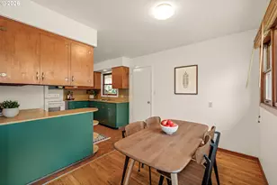 7825 SE Sherman St, Portland, OR 97215 - Photo 10