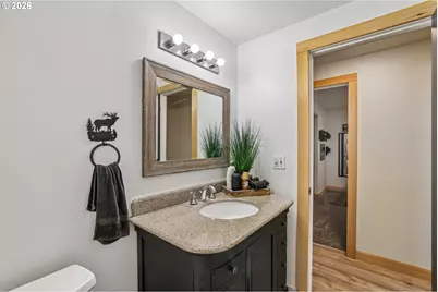 26 SE Wheeler St, Cascade Locks, OR 97014 - Photo 18