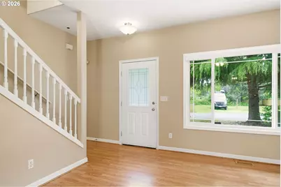 620 SW Trout Ct, Camas, WA 98607 - Photo 8