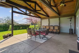 22405 NE Sunnycrest Rd, Newberg, OR 97132 - Photo 8