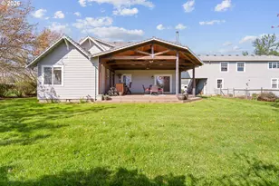 22405 NE Sunnycrest Rd, Newberg, OR 97132 - Photo 10