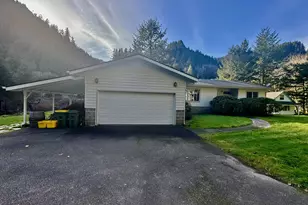 11445 E Mapleton Rd, Mapleton, OR 97453 - Photo 2