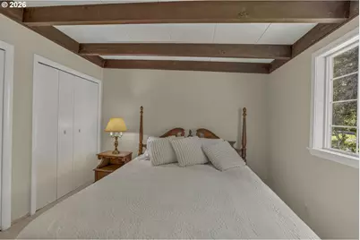11445 E Mapleton Rd, Mapleton, OR 97453 - Photo 16