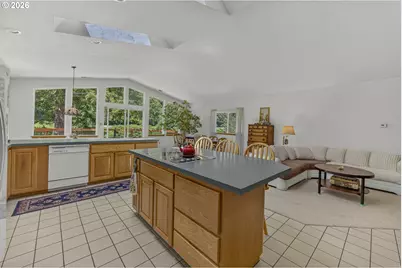 11445 E Mapleton Rd, Mapleton, OR 97453 - Photo 10