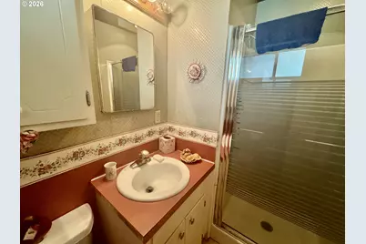 11445 E Mapleton Rd, Mapleton, OR 97453 - Photo 20