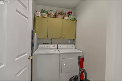 11445 E Mapleton Rd, Mapleton, OR 97453 - Photo 22