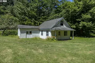11445 E Mapleton Rd, Mapleton, OR 97453 - Photo 32