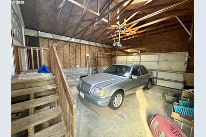 11445 E Mapleton Rd, Mapleton, OR 97453 - Photo 26