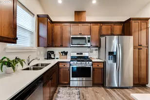 4576 Romy Ct, Eugene, OR 97402 - Photo 16