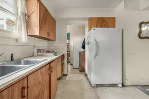 12400 SW Beef Bend Rd, Portland, OR 97224 - Photo 12