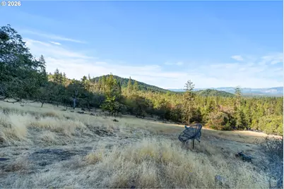 2549 Granite Hill Rd, Grants Pass, OR 97526 - Photo 6