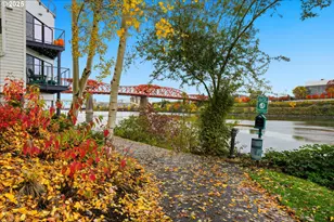 820 NW Naito Pkwy, Portland, OR 97209 - Photo 22