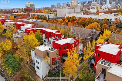 820 NW Naito Pkwy #G11, Portland, OR 97209 - Photo 26