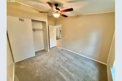 1282 E 3rd St #37, Lafayette, OR 97127 - Photo 24