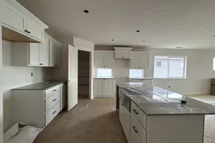 561 Taft St, Umatilla, OR 97882 - Photo 4