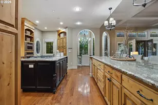 815 E Ave, Lake Oswego, OR 97034 - Photo 14