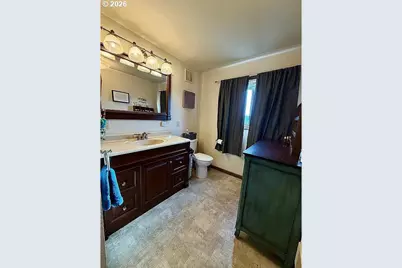 23625 S Highway 99W, Amity, OR 97101 - Photo 10