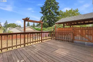 8513 NE Weidler St, Portland, OR 97220 - Photo 40