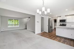 8513 NE Weidler St, Portland, OR 97220 - Photo 8