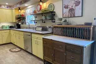 2940 Ridgeway Dr, Reedsport, OR 97467 - Photo 2