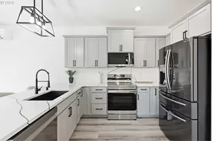 511 E Collins St, Goldendale, WA 98620 - Photo 10