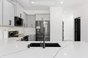 511 E Collins St, Goldendale, WA 98620 - Photo 8