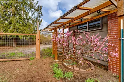 555 Stafford Ct, Eugene, OR 97405 - Photo 32
