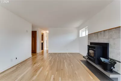 555 Stafford Ct, Eugene, OR 97405 - Photo 18