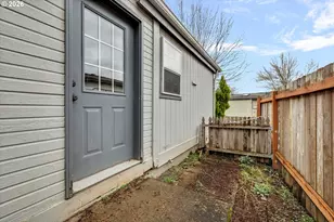 1111 SE 3rd Ave, Canby, OR 97013 - Photo 6