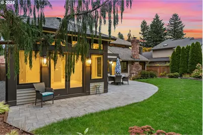 1941 NE 165th Pl, Portland, OR 97230 - Photo 8