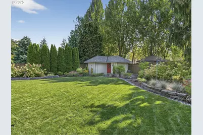 1941 NE 165th Pl, Portland, OR 97230 - Photo 10