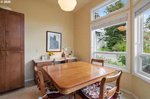 5799 Langford Ln, Lake Oswego, OR 97035 - Photo 16