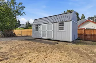 620 S Water St, Silverton, OR 97381 - Photo 22