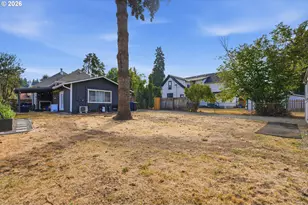 620 S Water St, Silverton, OR 97381 - Photo 24