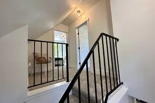 820 B St, Springfield, OR 97477 - Photo 12