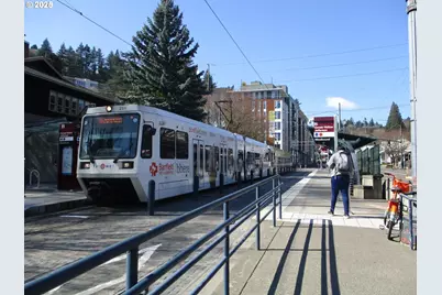 2020 SW Main St #405, Portland, OR 97205 - Photo 34